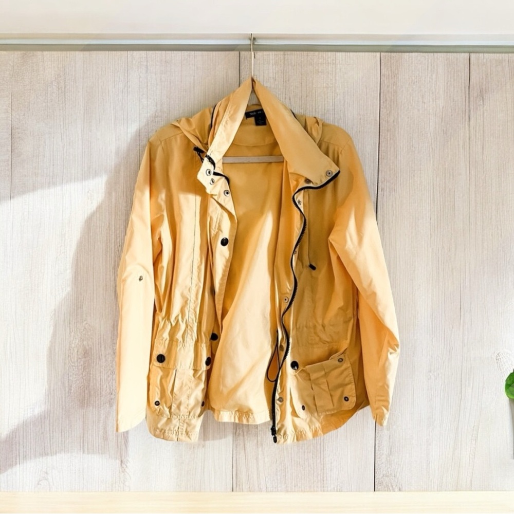 Yellow rain jacket